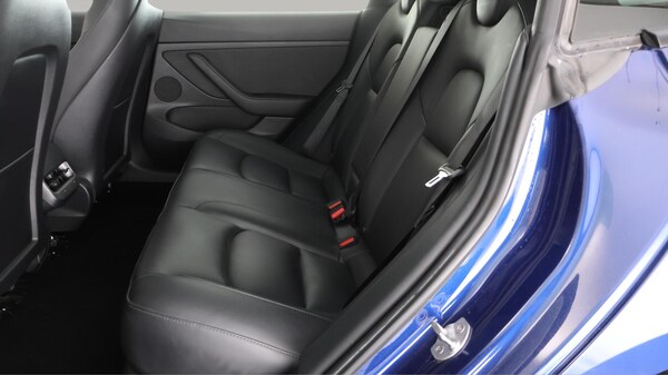 Used Tesla Model 3 2021 for sale - 76246981: Photo 17