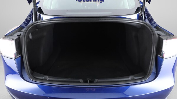 Used Tesla Model 3 2021 for sale - 76246981: Photo 18