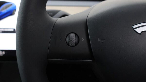 Used Tesla Model 3 2021 for sale - 76246981: Photo 23