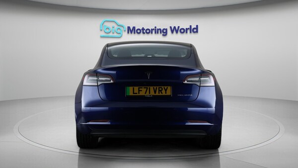 Used Tesla Model 3 2021 for sale - 76246981: Photo 7
