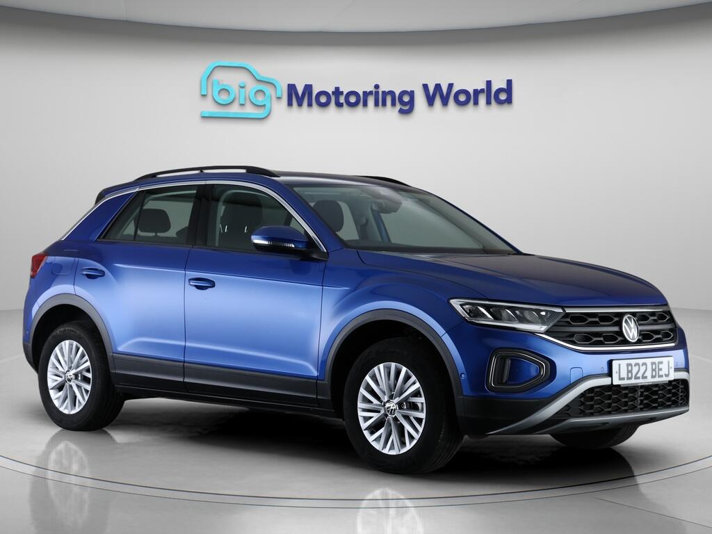 Used Volkswagen T-Roc 2022 for sale - 76522537: Photo 1