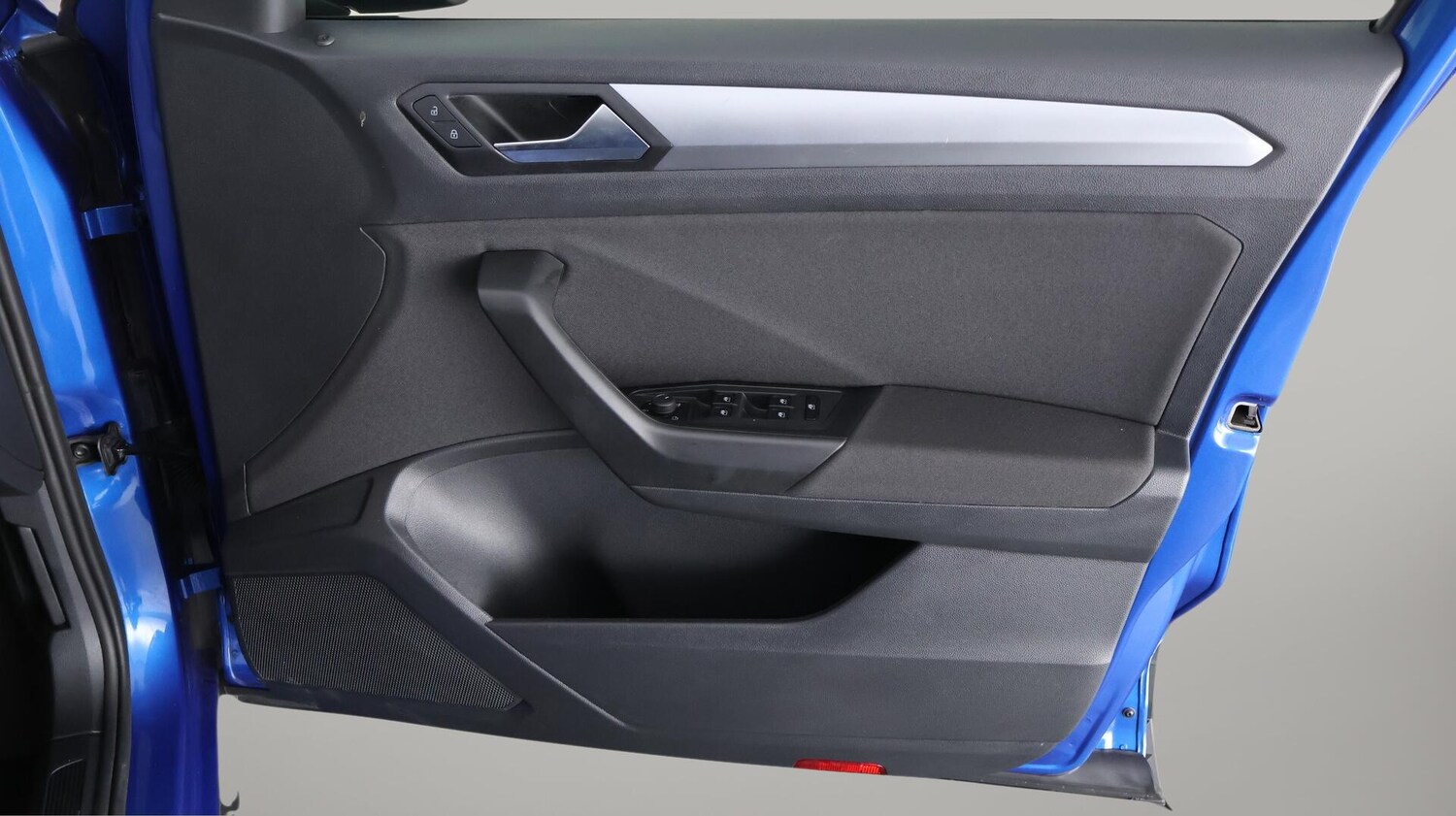 Used Volkswagen T-Roc 2022 for sale - 76522537: Photo 15