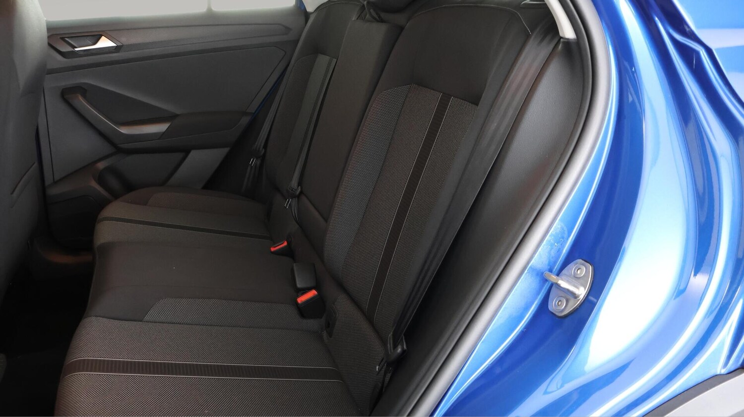 Used Volkswagen T-Roc 2022 for sale - 76522537: Photo 16