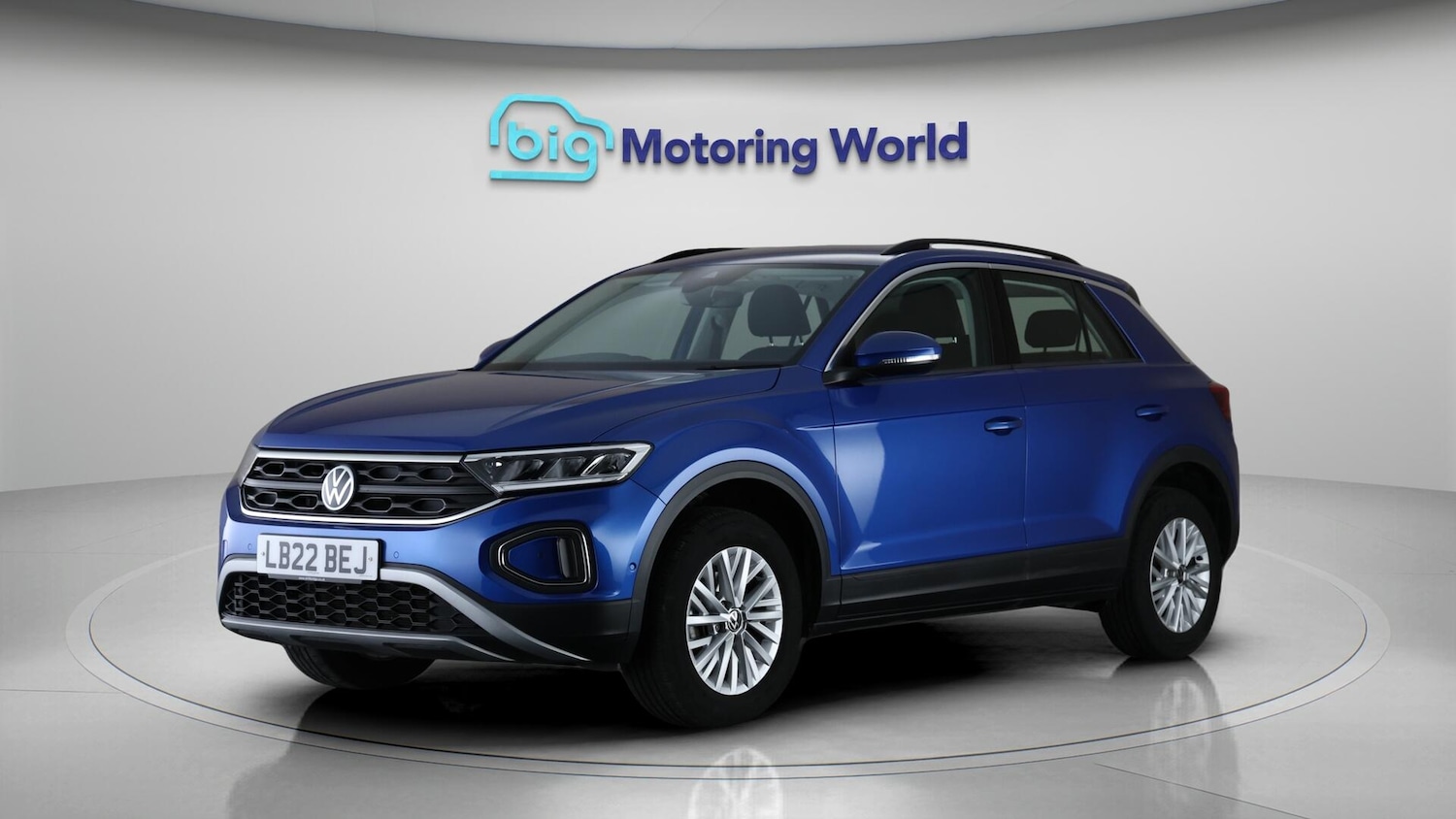 Used Volkswagen T-Roc 2022 for sale - 76522537: Photo 4