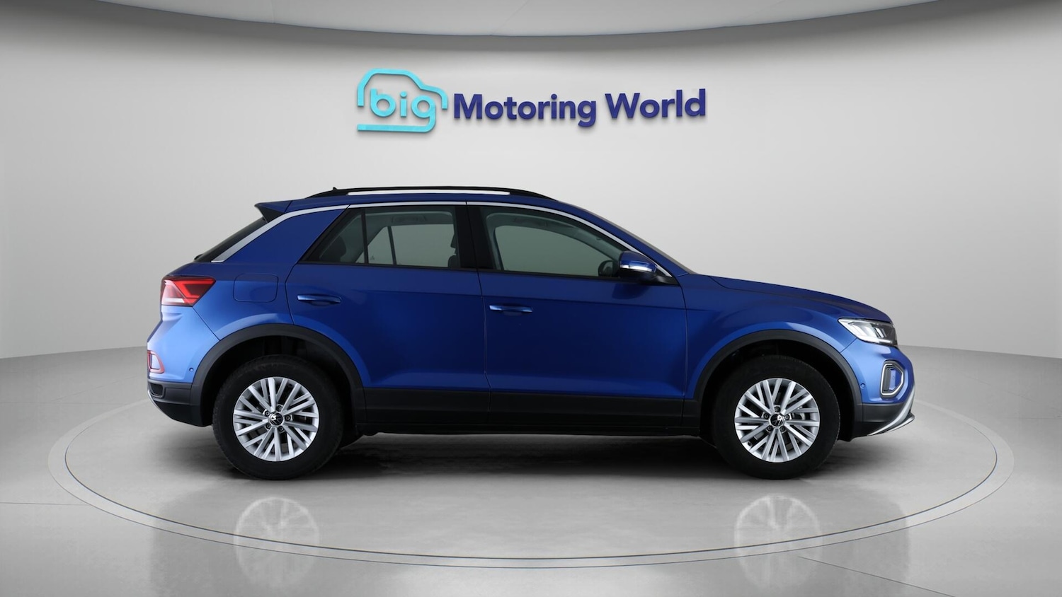 Used Volkswagen T-Roc 2022 for sale - 76522537: Photo 9