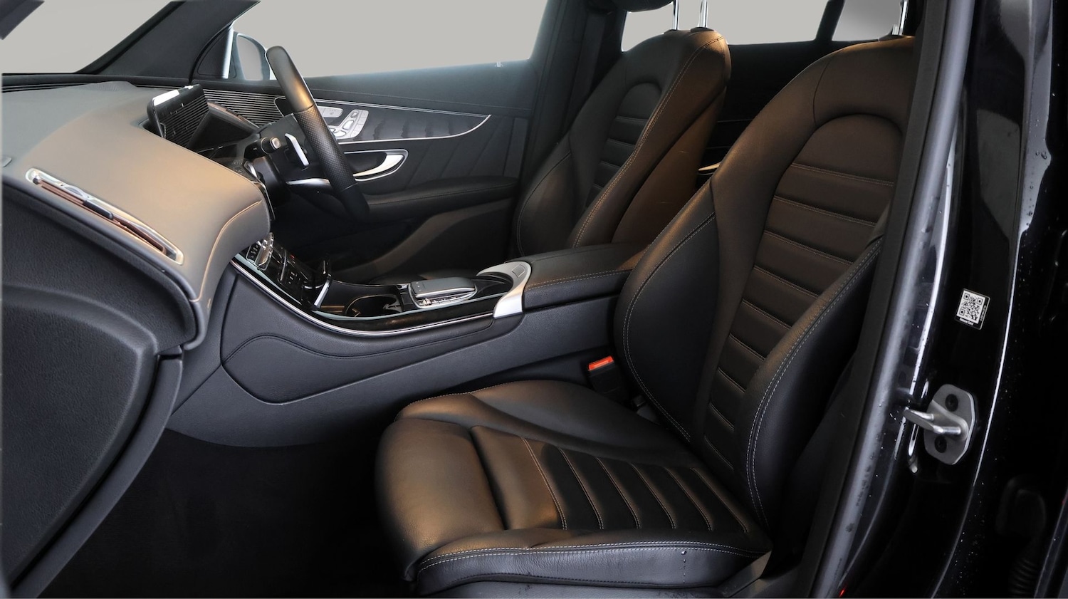 Used Mercedes-Benz EQC 2021 for sale - 77746143: Photo 14