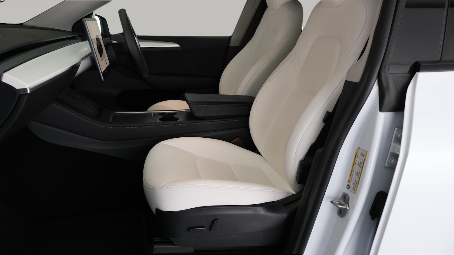 Used Tesla Model Y 2022 for sale - 76714600: Photo 14