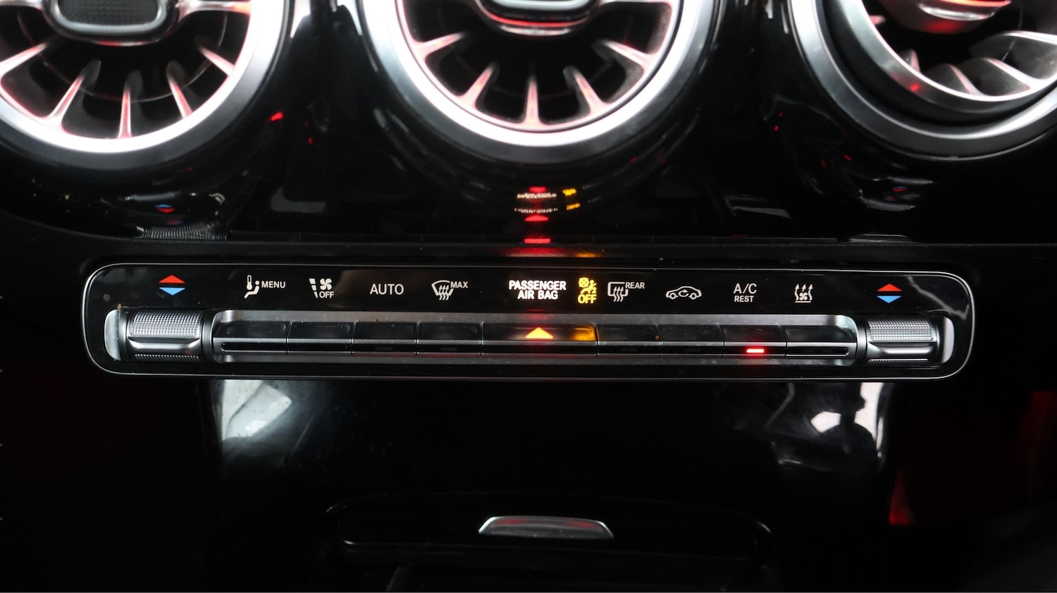 Used Mercedes-Benz A-Class 2022 for sale - 77776468: Photo 12