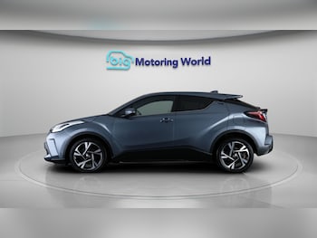 Used Toyota C-HR 2022 for sale - 77181488: Photo