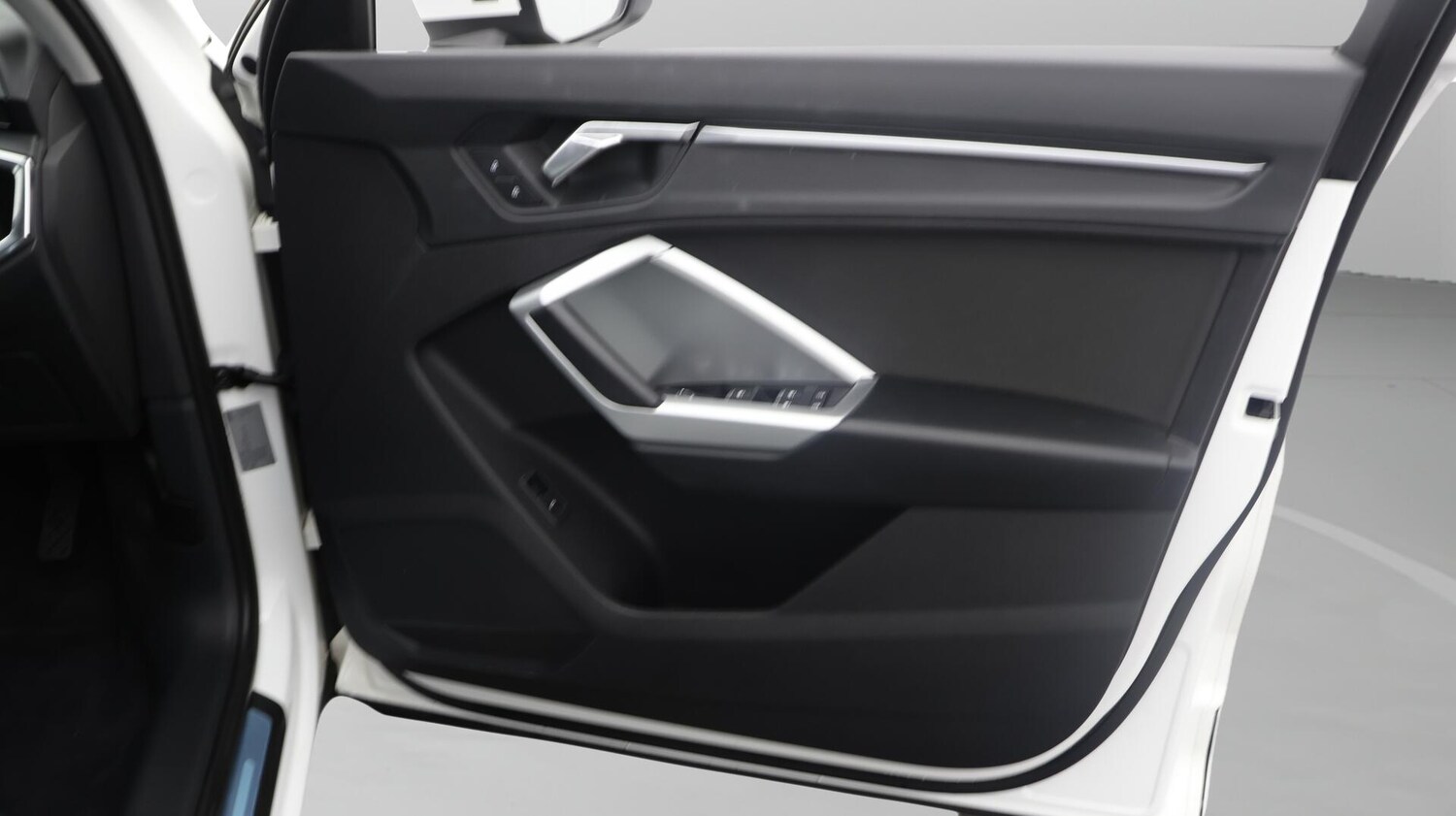 Used Audi Q3 2019 for sale - 76550871: Photo 16