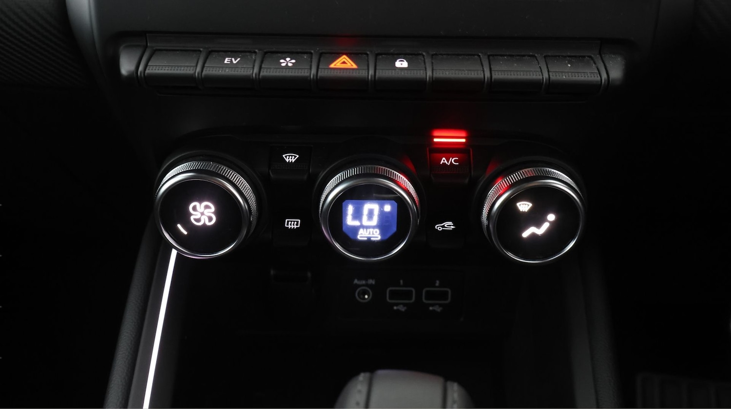 Used Renault Clio 2023 for sale - 78046263: Photo 11