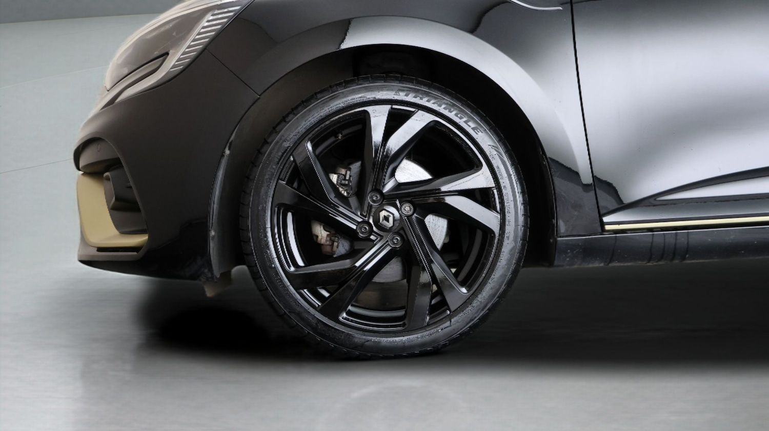 Used Renault Clio 2023 for sale - 78046263: Photo 17