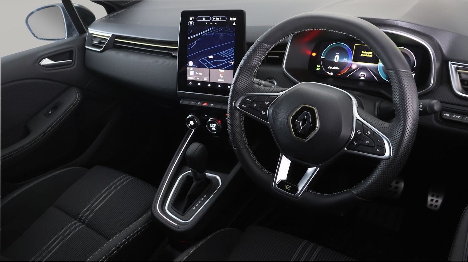 Used Renault Clio 2023 for sale - 78046263: Photo 9