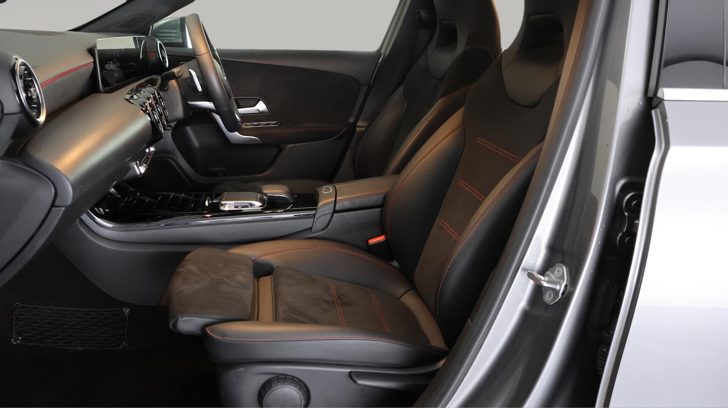 Used Mercedes-Benz A-Class for sale - 76440293: Photo 14