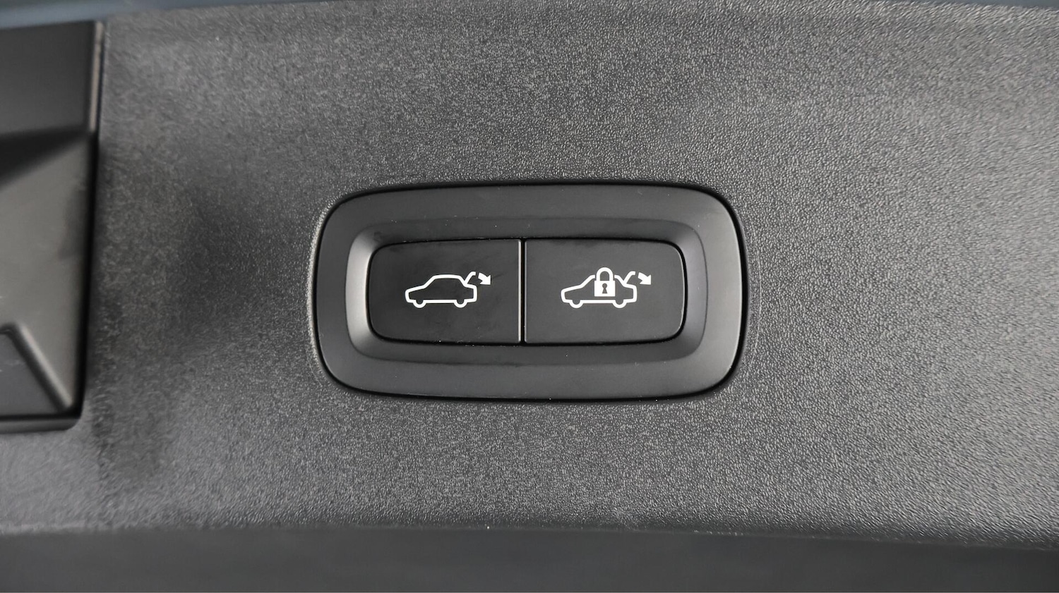 Used Polestar Polestar 2 2022 for sale - 76765680: Photo 22