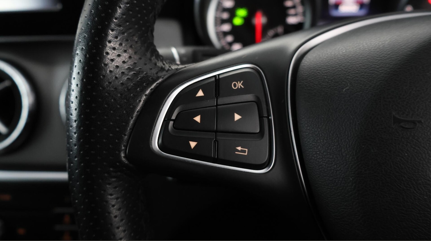 Used Mercedes-Benz CLA 2018 for sale - 76389264: Photo 21