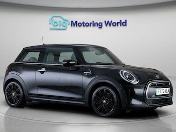 Used MINI Hatch 2022 for sale - 76837416: Photo