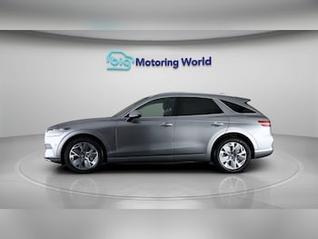 Used Genesis GV70 2024 for sale - 79554781: Photo