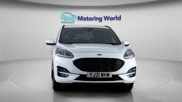 Used Ford Kuga 2021 for sale - 76295291: Photo 3