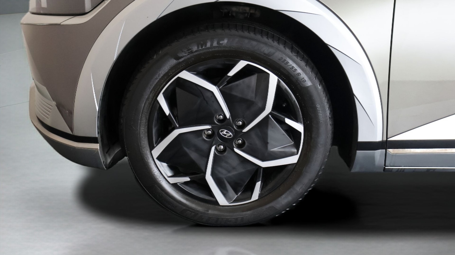 Used Hyundai IONIQ 5 2022 for sale - 77694127: Photo 18