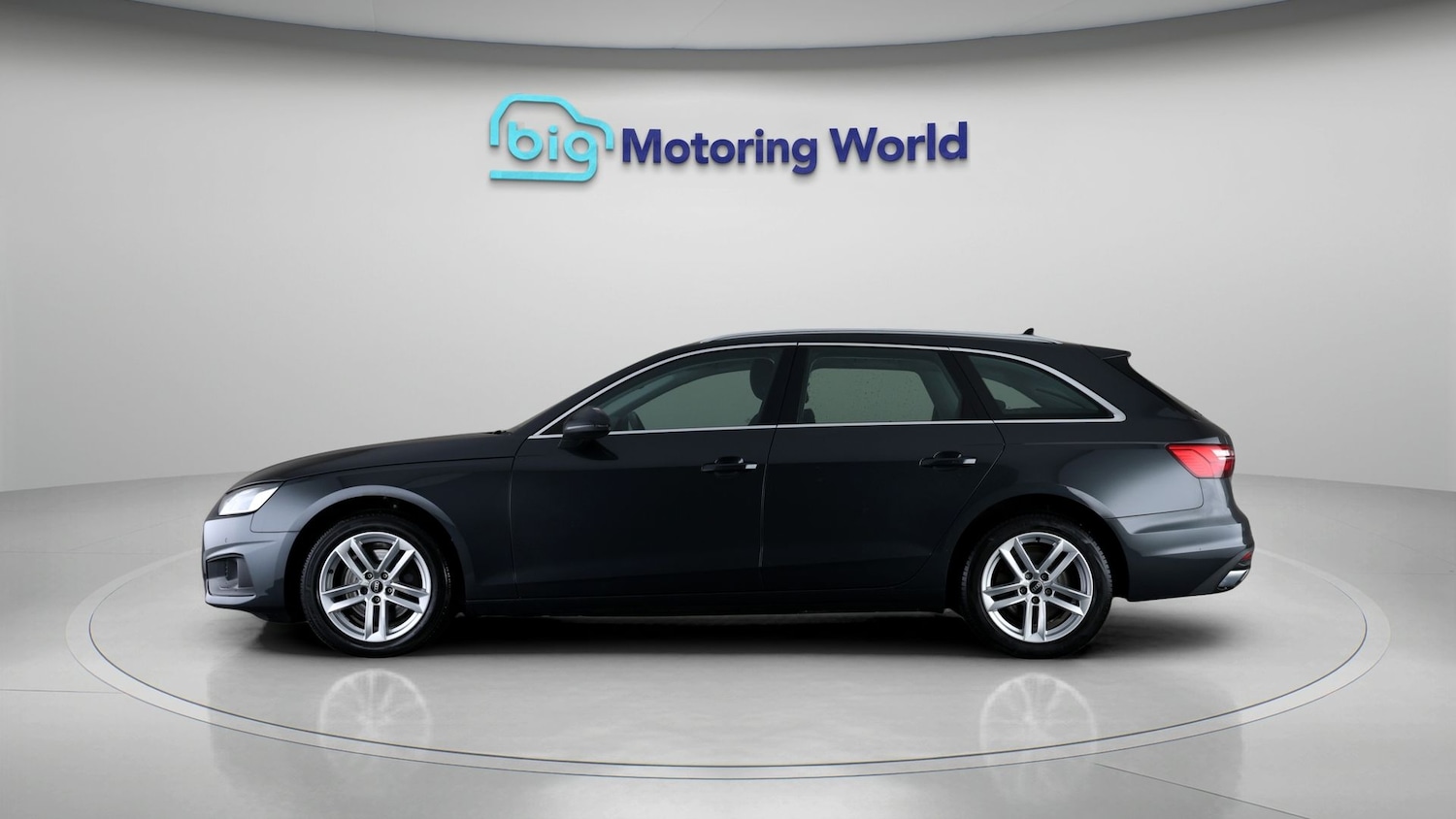 Used Audi A4 2022 for sale - 77436251: Photo 4