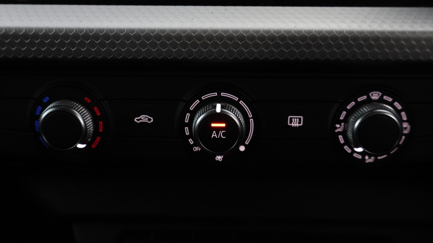 Used Audi A1 2023 for sale - 76592317: Photo 12