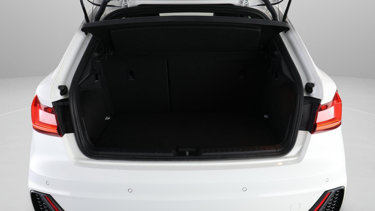 Used Audi A1 2023 for sale - 76592317: Photo 17