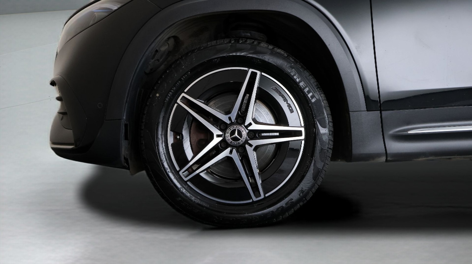 Used Mercedes-Benz EQB 2023 for sale - 77845732: Photo 17