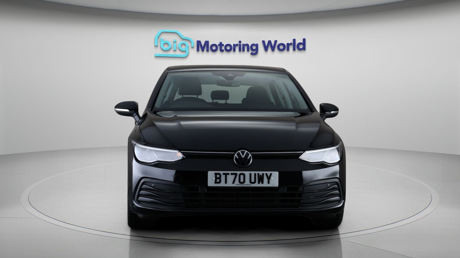 Used Volkswagen Golf 2020 for sale - 77100565: Photo 2