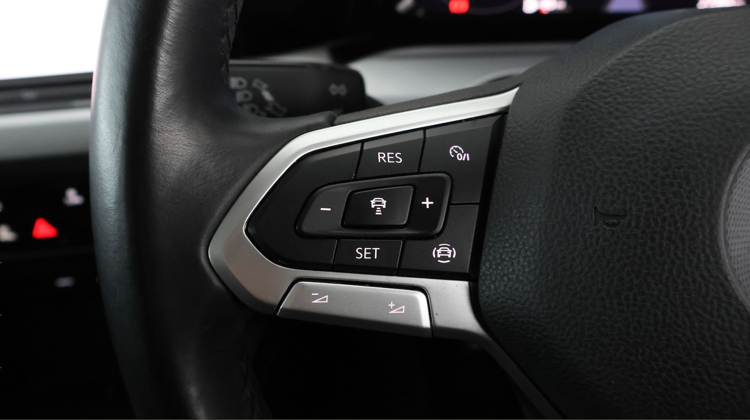 Used Volkswagen Golf 2020 for sale - 77100565: Photo 21