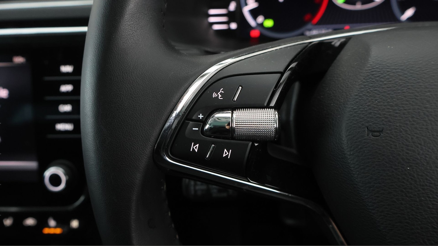 Used Skoda Superb 2023 for sale - 77294778: Photo 22