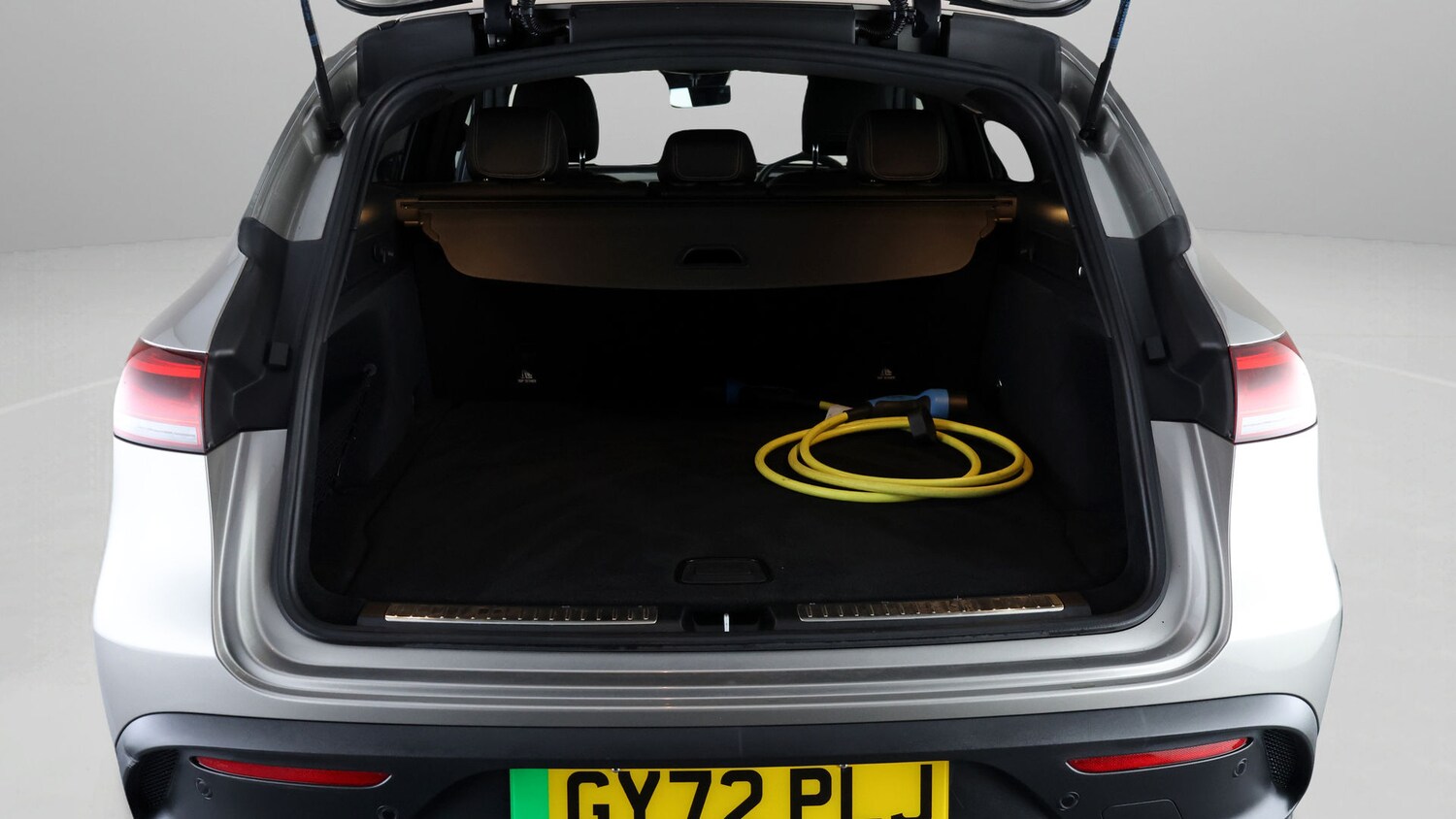 Used Mercedes-Benz EQC 2023 for sale - 77498154: Photo 17