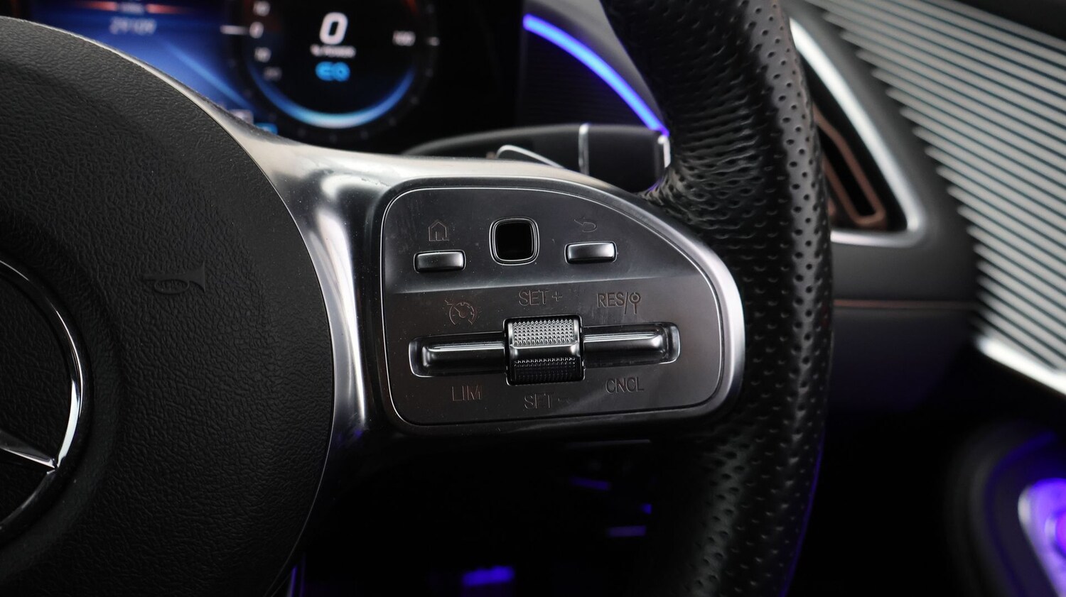 Used Mercedes-Benz EQC 2023 for sale - 77498154: Photo 25