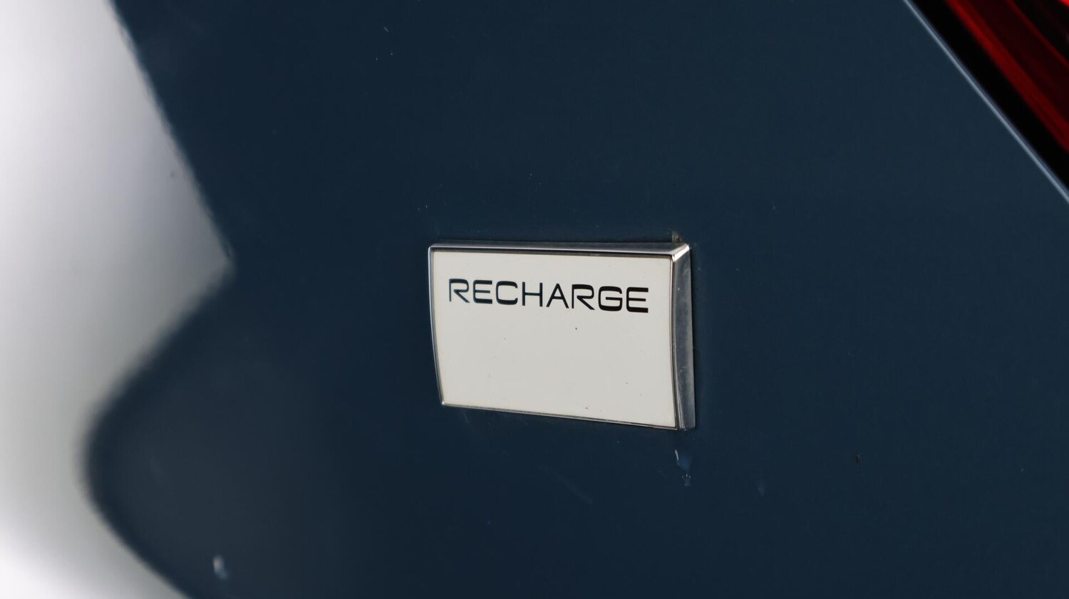 Used Volvo XC40 for sale - 76759286: Photo 21