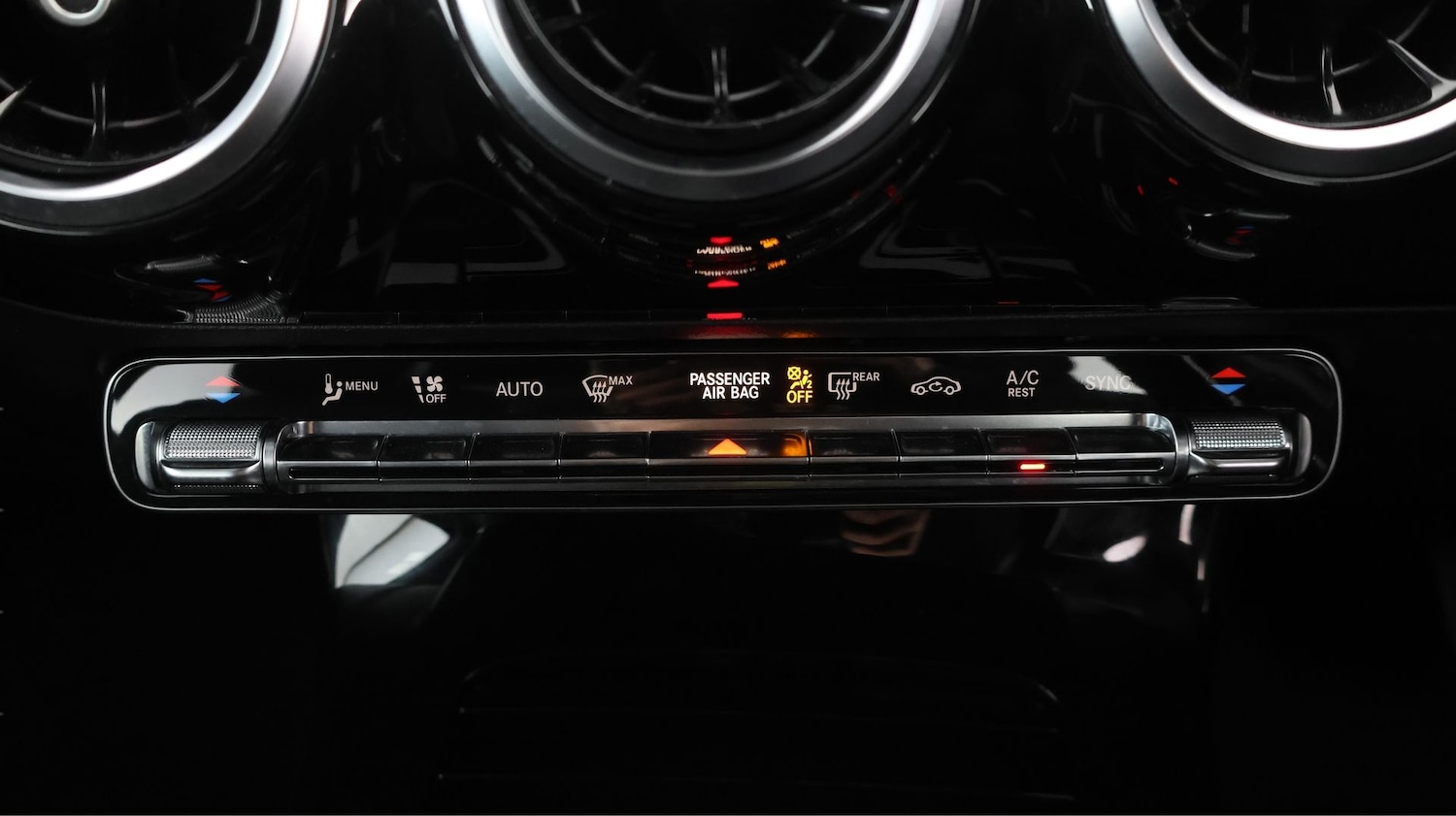 Used Mercedes-Benz A-Class 2022 for sale - 78090929: Photo 11