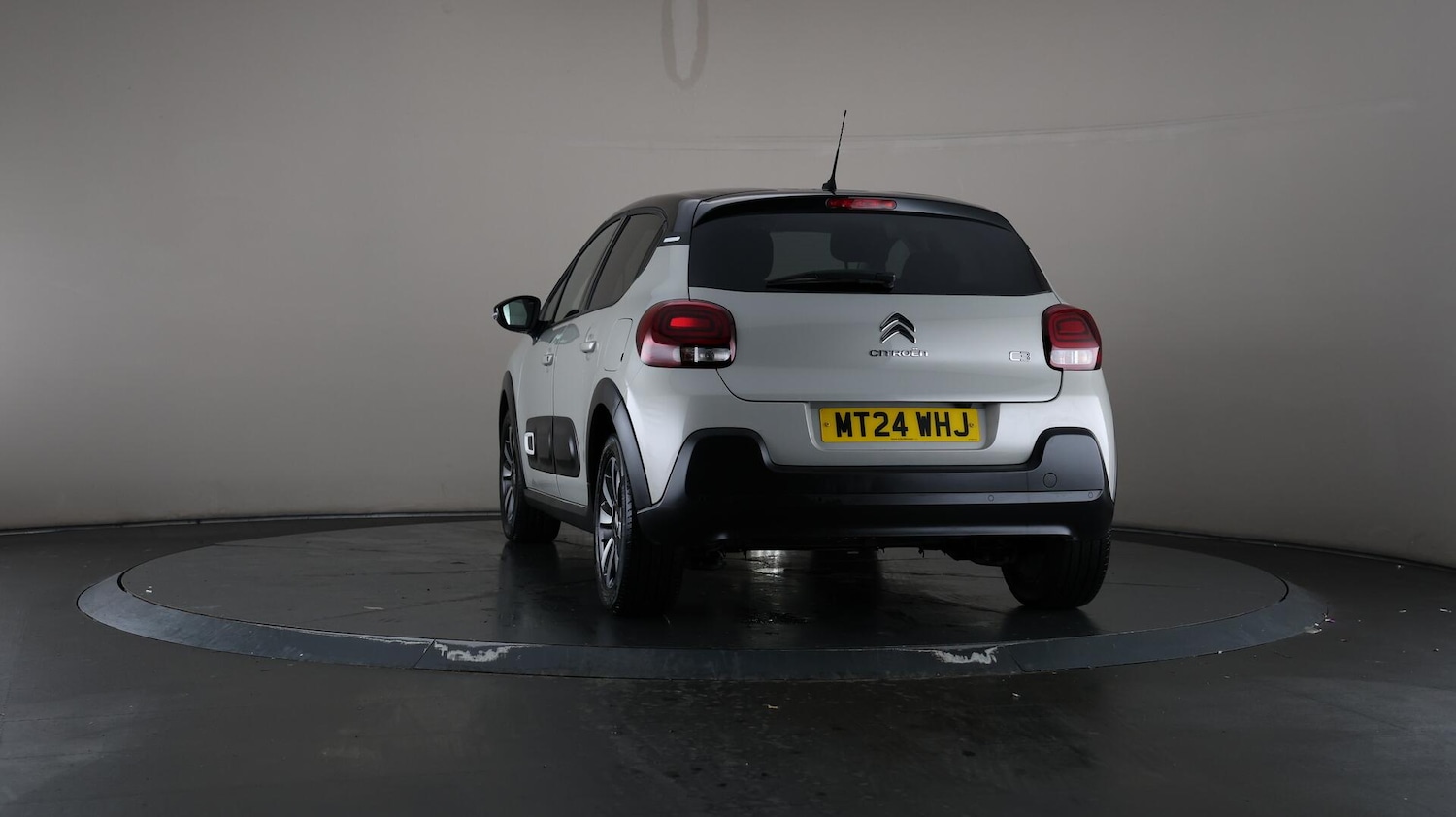 Vehicle 46