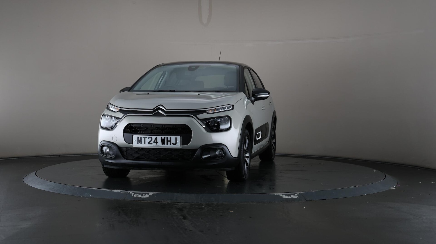 Vehicle 47