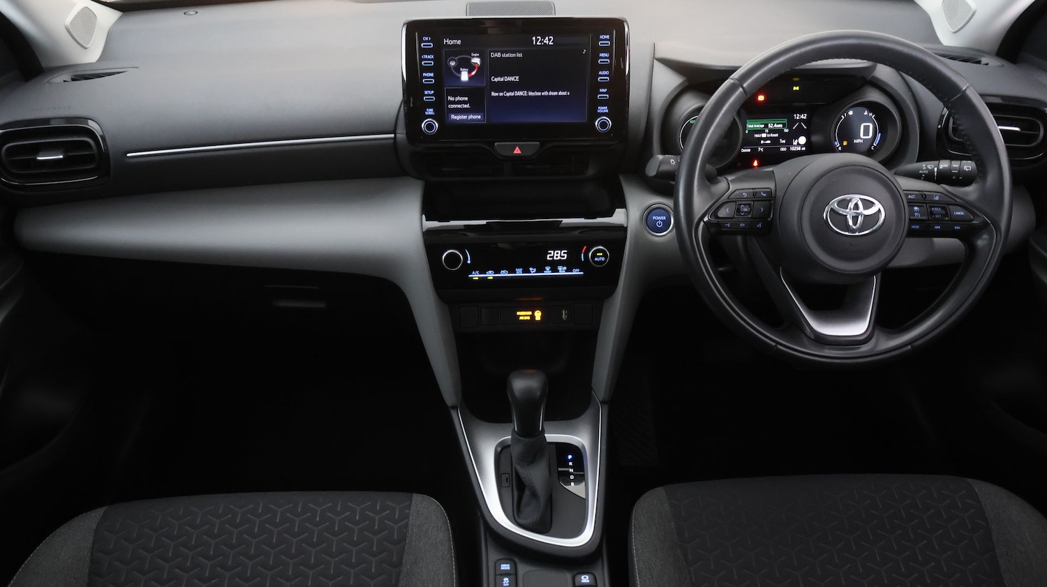 Used Toyota Yaris Cross 2022 for sale - 77620769: Photo 12