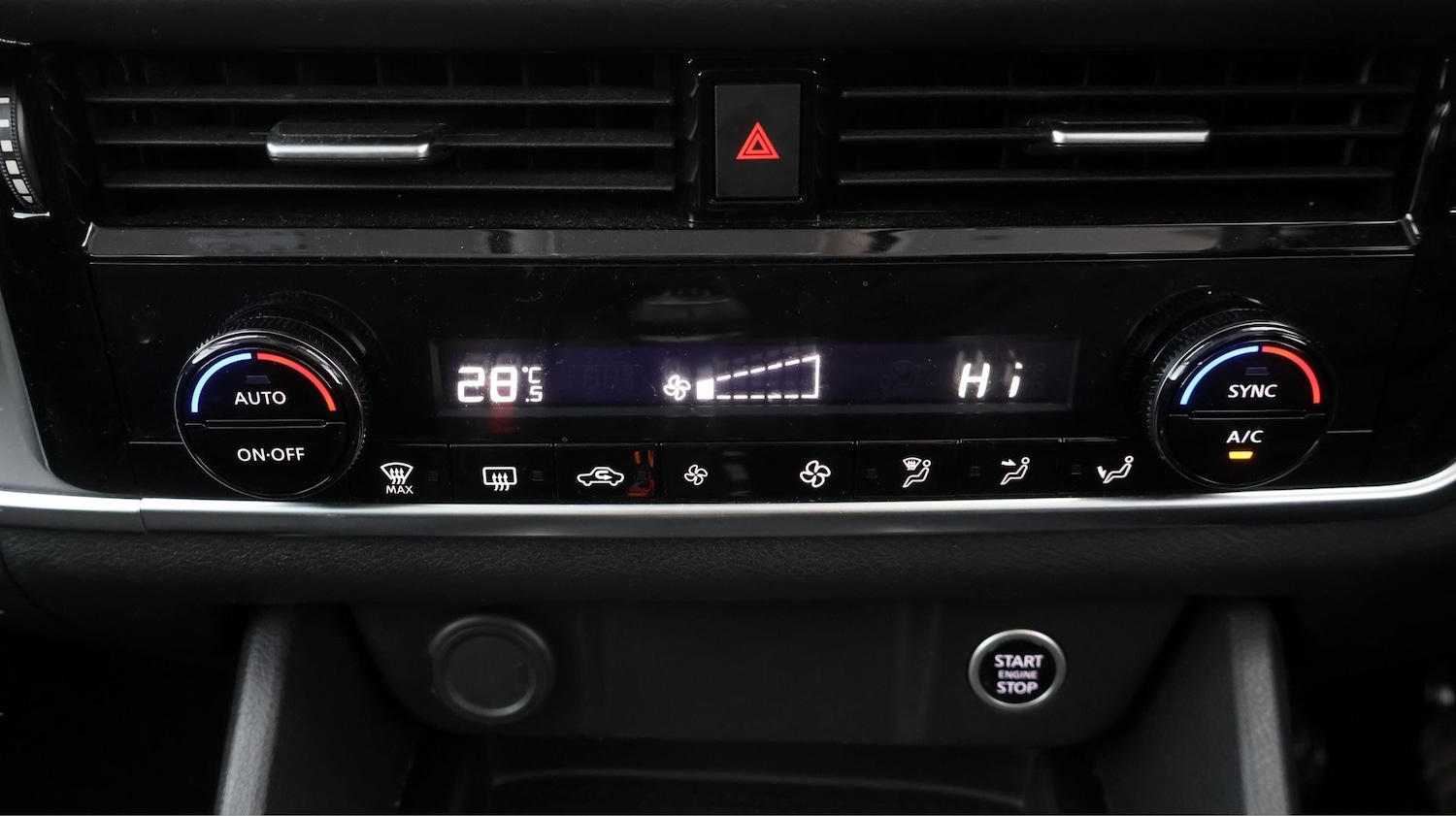 Used Nissan Qashqai 2024 for sale - 77704221: Photo 11