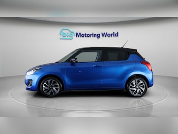 Used Suzuki Swift 2021 for sale - 79554764: Photo
