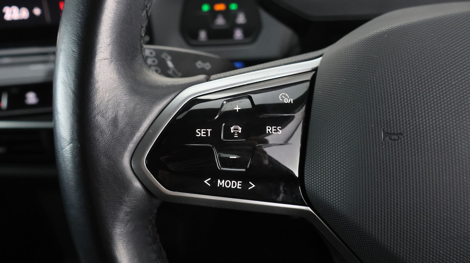 Used Volkswagen ID.3 for sale - 77345760: Photo 24