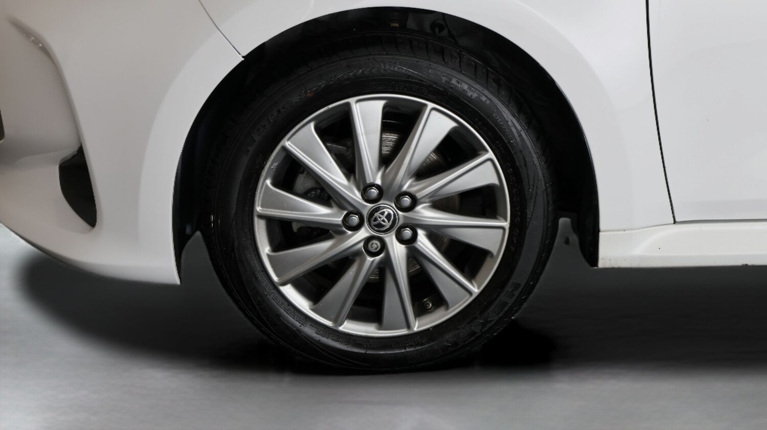 Used Toyota Yaris for sale - 77182205: Photo 17