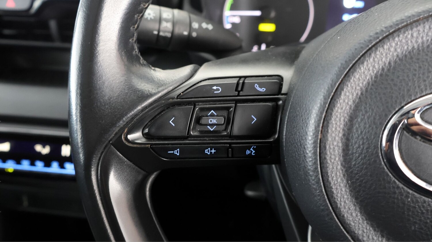 Used Toyota Yaris for sale - 77182205: Photo 21