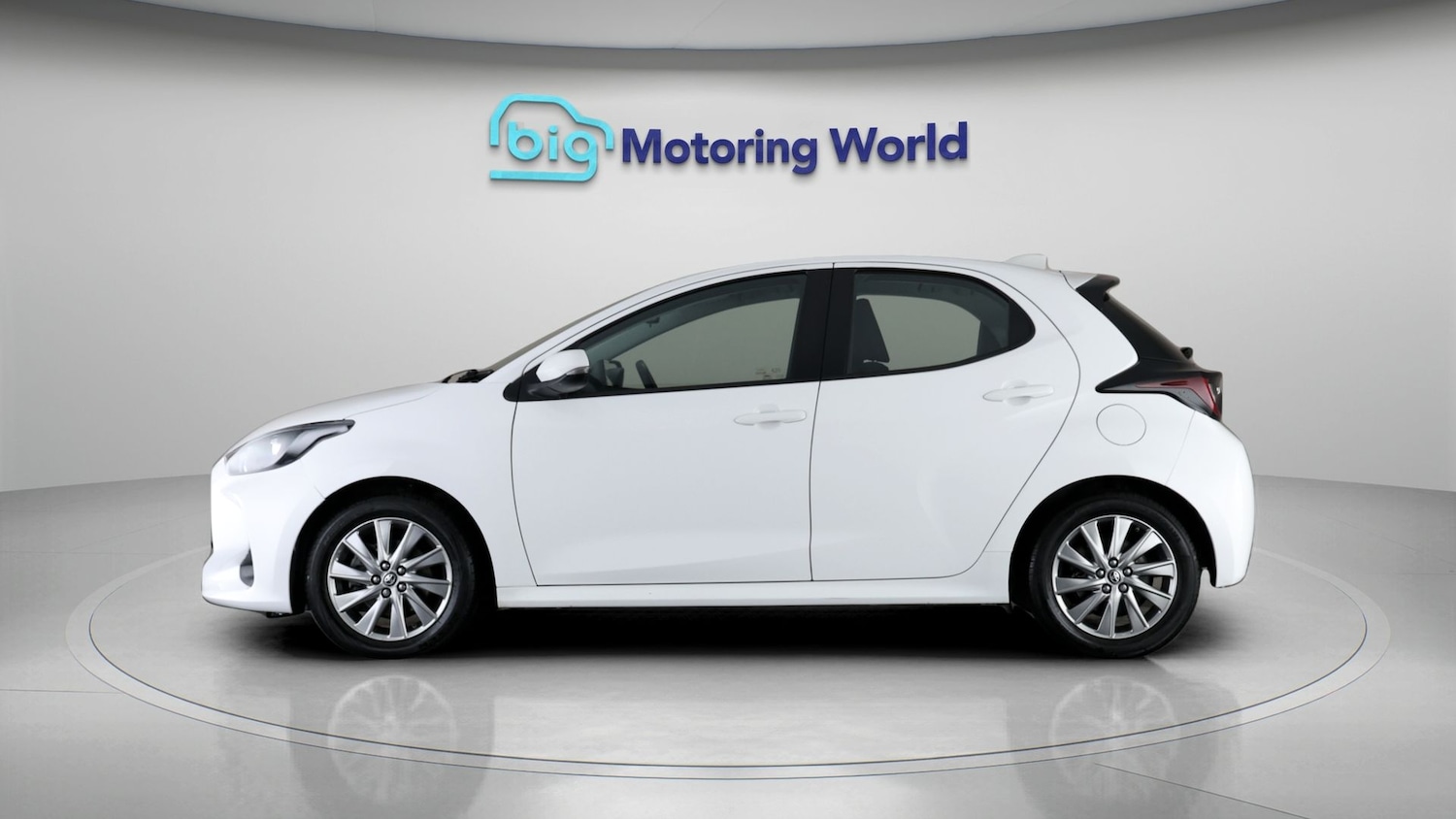 Used Toyota Yaris for sale - 77182205: Photo 4