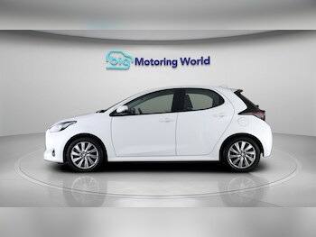 Used Toyota Yaris 2022 for sale - 77182205: Photo