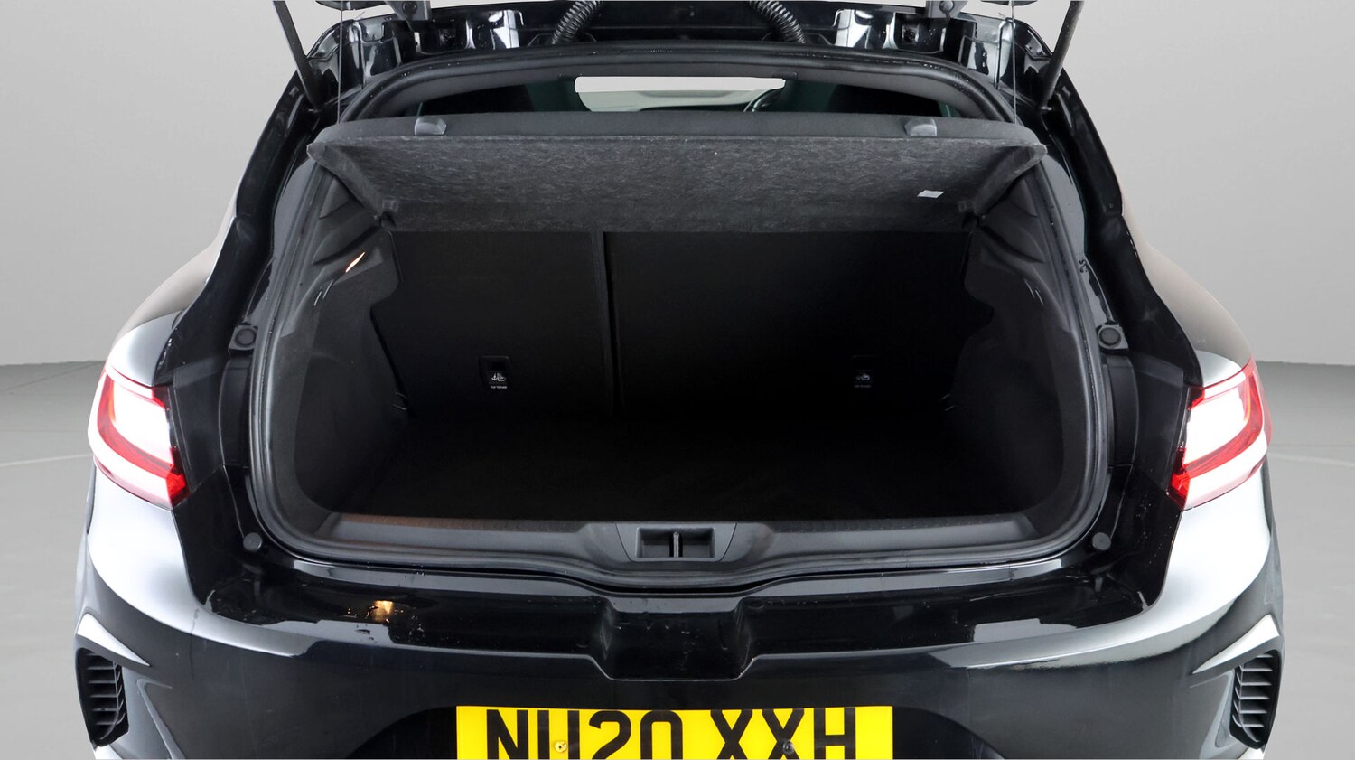 Used Renault Megane for sale - 77182058: Photo 17