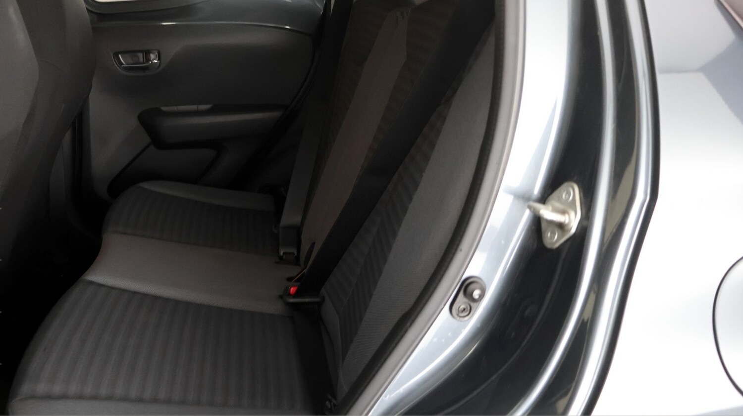 Used Toyota AYGO for sale - 78057397: Photo 15