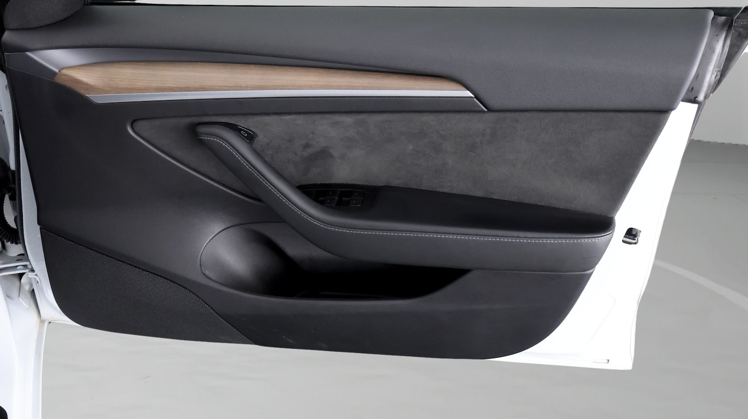 Used Tesla Model 3 2021 for sale - 77505547: Photo 15