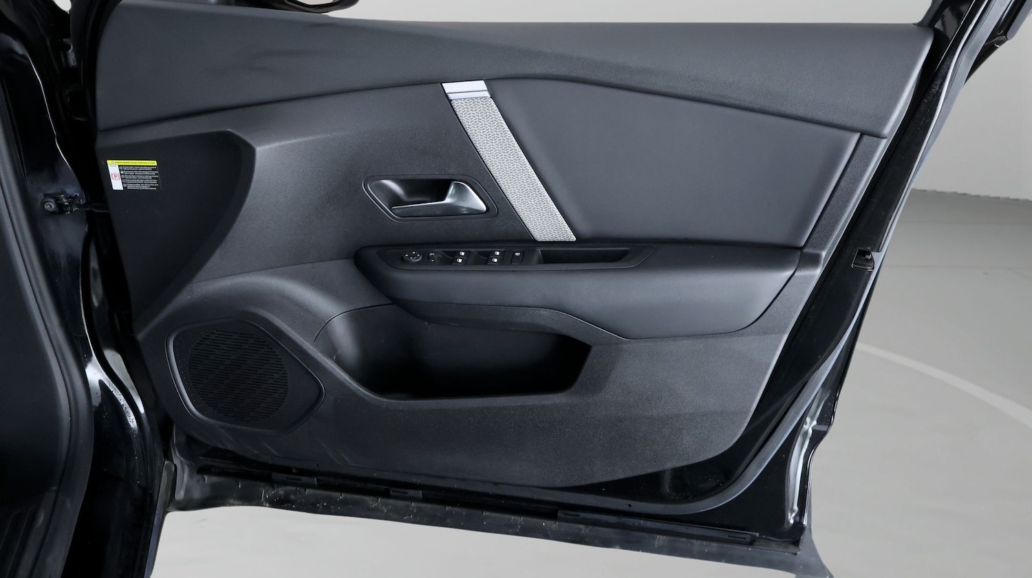 Used Citroen C4 2023 for sale - 77803108: Photo 14