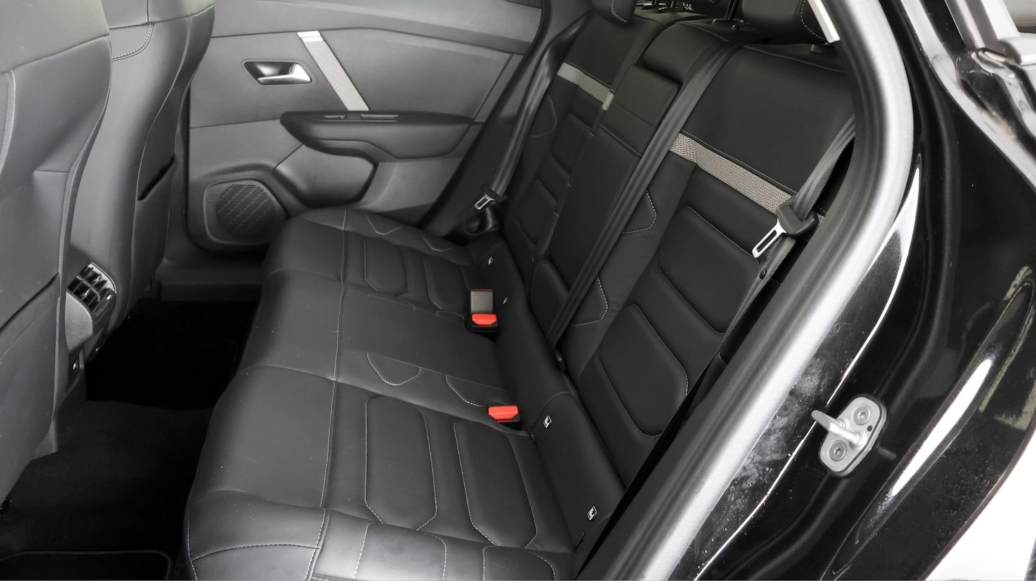 Used Citroen C4 2023 for sale - 77803108: Photo 15